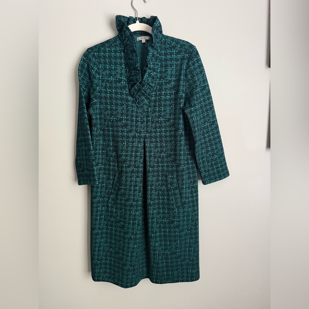 Tyler Boe Ruffle Collar Green Knit Dress Size Medium